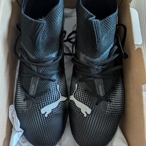 Puma Cleats New in Box (wore once)